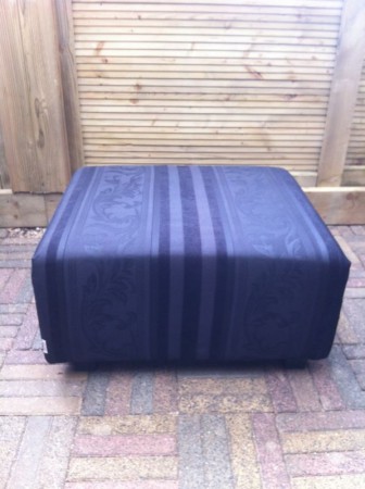 Hocker Noir 60x55x42
